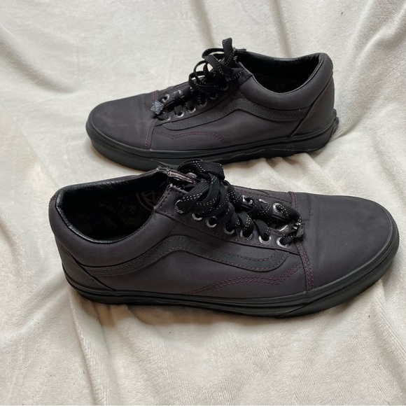 Vans Harry Potter Deathly Hallows Old Skool Purple Black Lace Up Sneakers - Picture 2 of 10